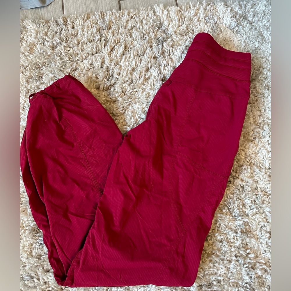 COPY - Lululemon jogger
